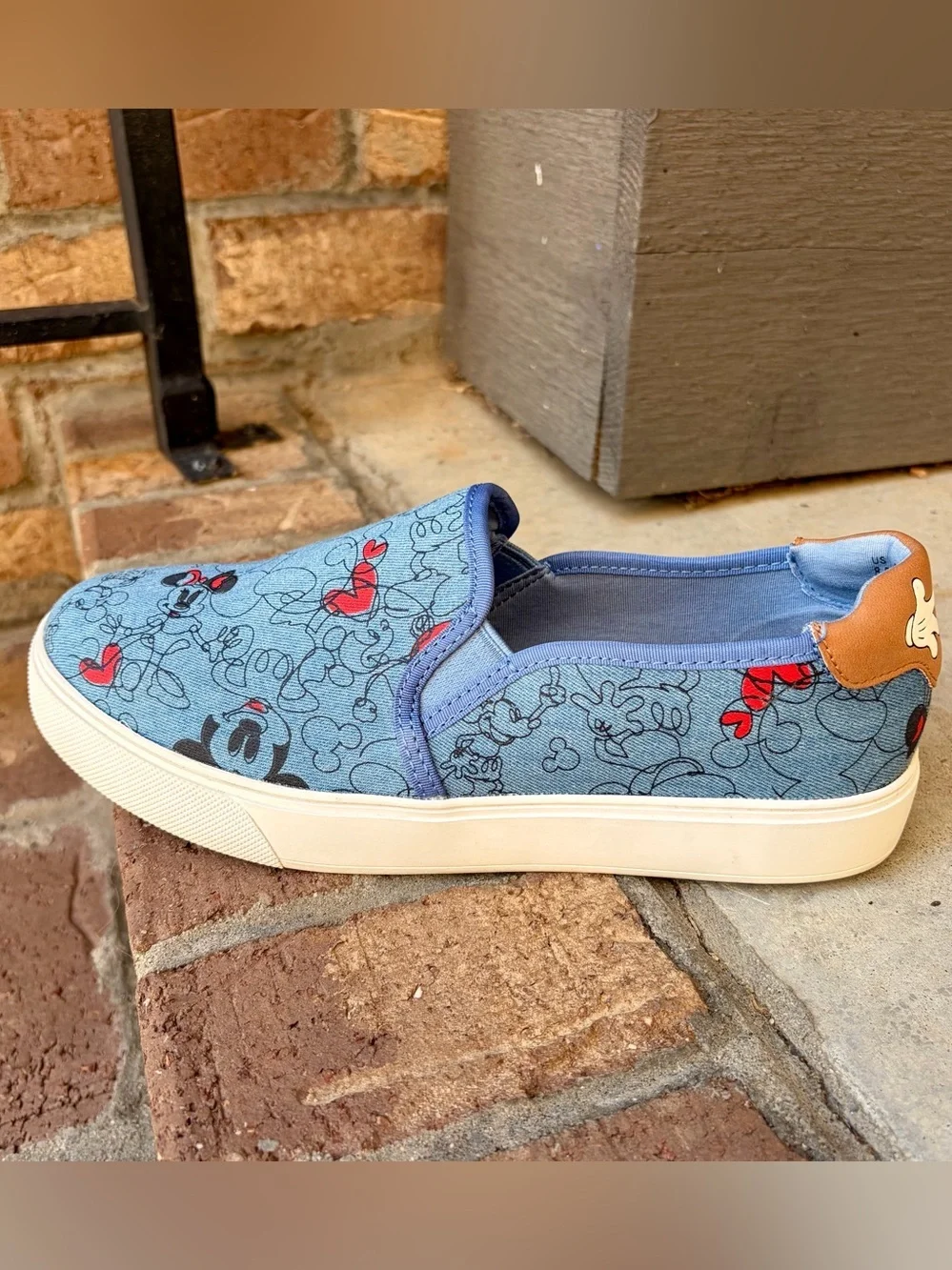Disney X Aldo True Original Slip On Sneaker Sz 8.5 Mickey Minnie Mouse Denim EUC